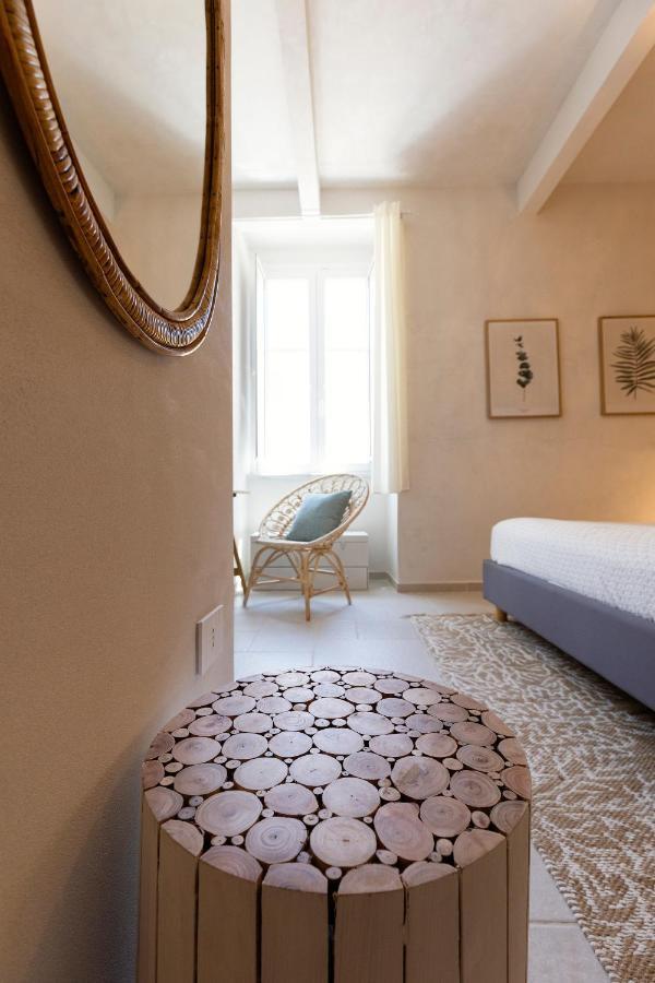 Palazzo Badiale History&Rooms Atella Екстер'єр фото
